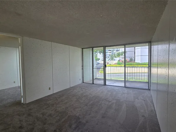 95-019 Waikalani Dr #B202, Mililani, HI 96789