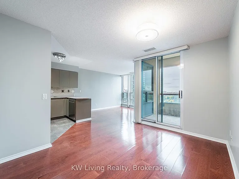 238 Doris Ave #2512 — Photo 5