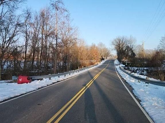 5th image of 77 Laneview Concord Rd