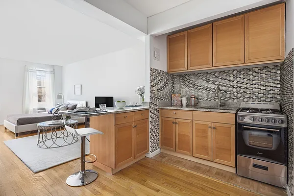 Sold by Halstead Real Estate | media 2