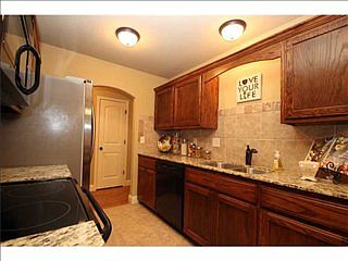 5th image of 2412 S 12th St