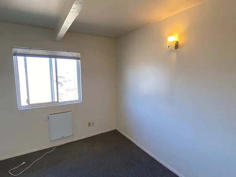 6741 Del Playa Dr — Photo 33