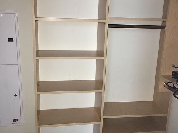 Walk-in closet