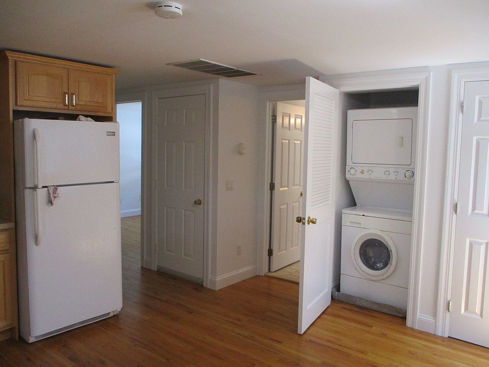 1st image of 16 Woodfield Ave