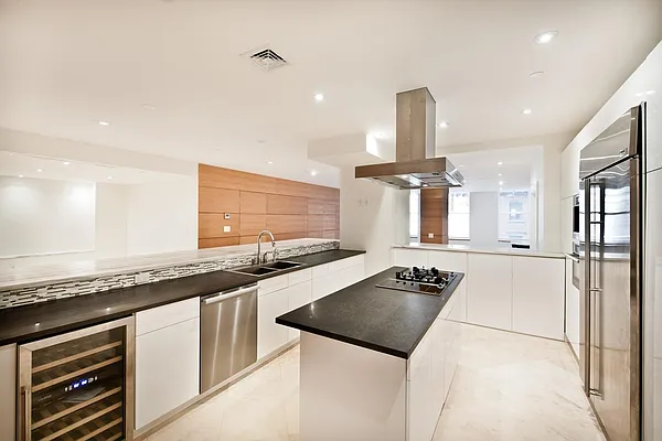 Sold by Corcoran | media 18