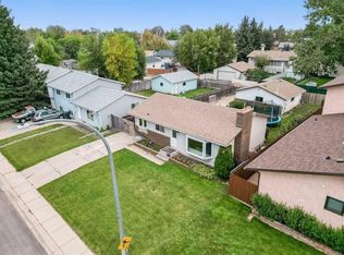 218 N McDermott Rd, Coalhurst, AB T0L0V0