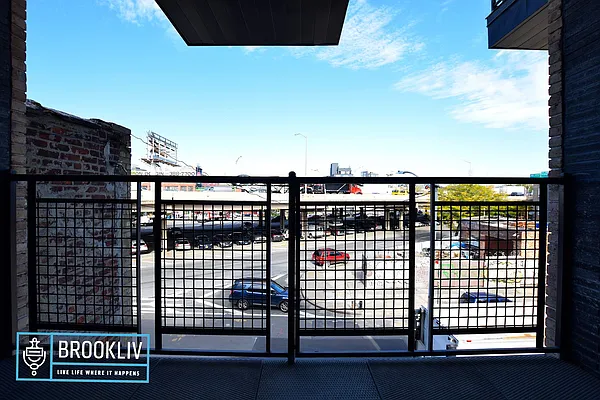 Rented by null | media 25