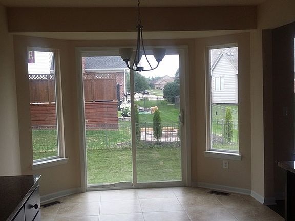 Kitchen Dining : Including upgraded fixtures