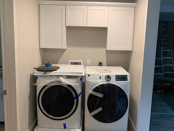 4th image of 2706 Belcourt Dr