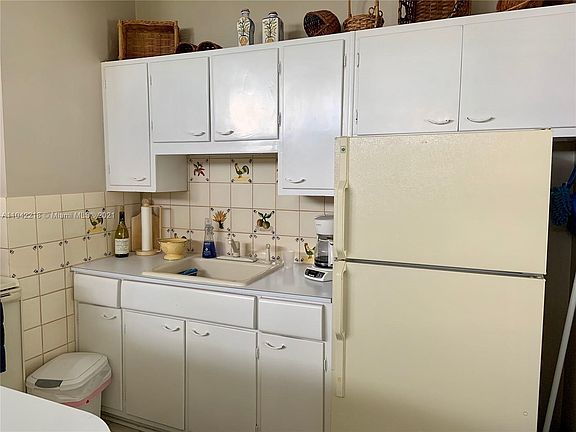 3rd image of 1070 98th St APT 16