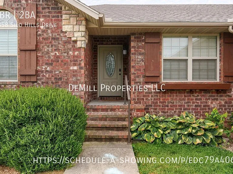 4858 Silo Hills Dr — Photo 8