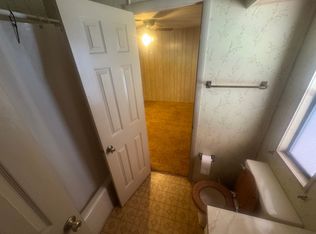 105 Idlewood Acres Ln, Pomona Park, FL 32181