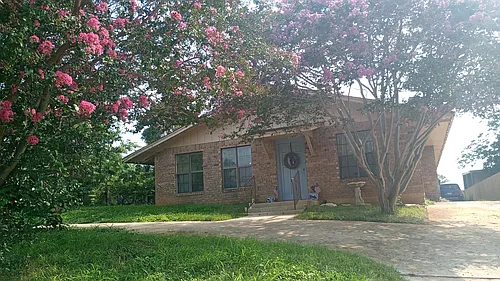 1903 3rd St Photo 1