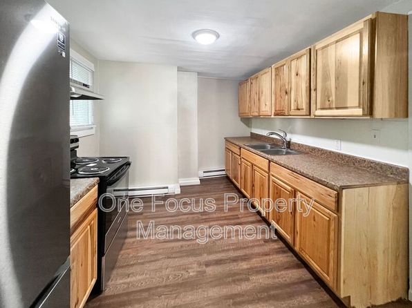 200 Danis St APT 2