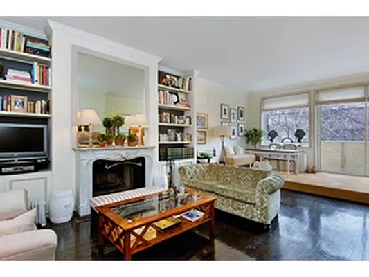 Sold by Corcoran | media 14