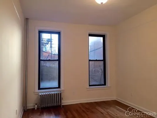 Rented by City Connections Realty | media 10