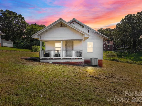 808 S 4th St, Albemarle, NC 28001