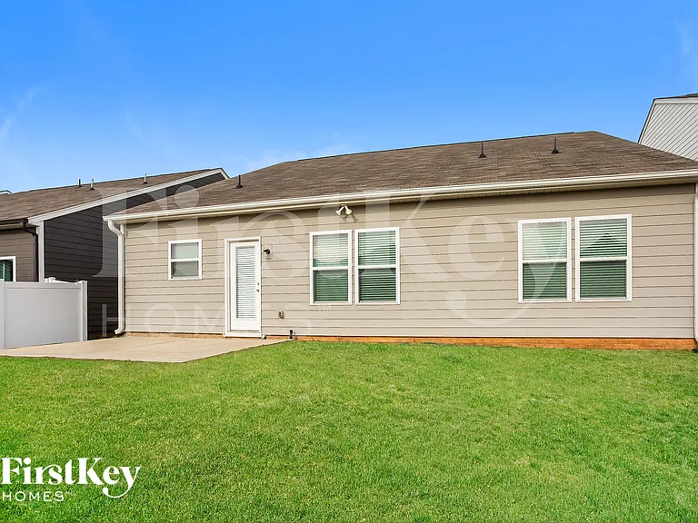 777 Alexander Commons Dr — Photo 18