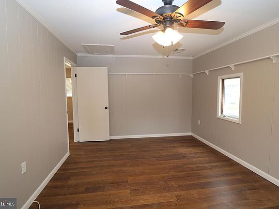 2nd image of 3366 Buchanan Trl W