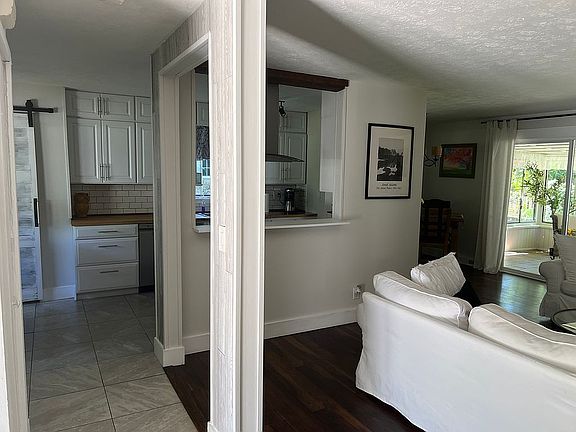 5th image of 9532 Driftwood Dr