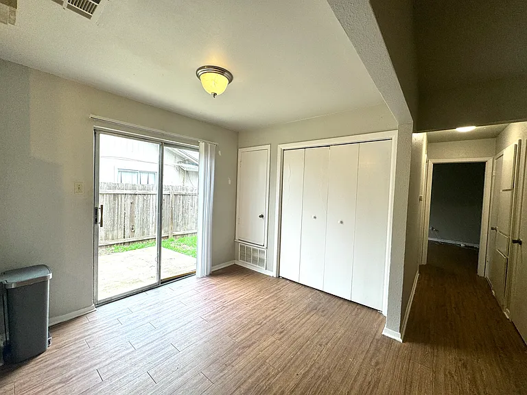 2118 Gaston Place Dr — Photo 6