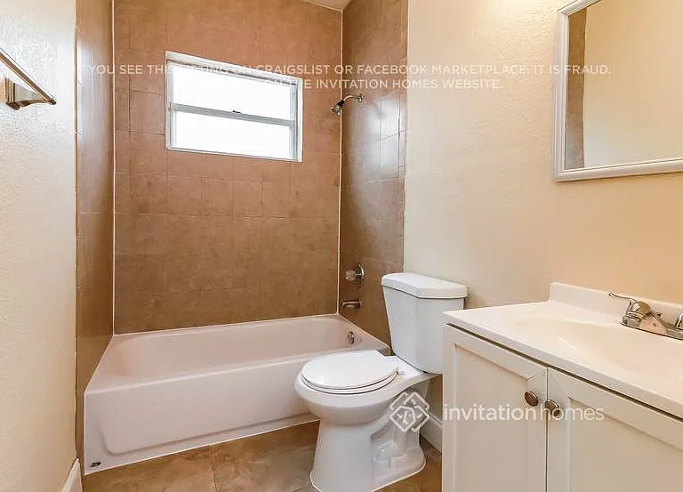 8723 NW 142nd Ln — Photo 23