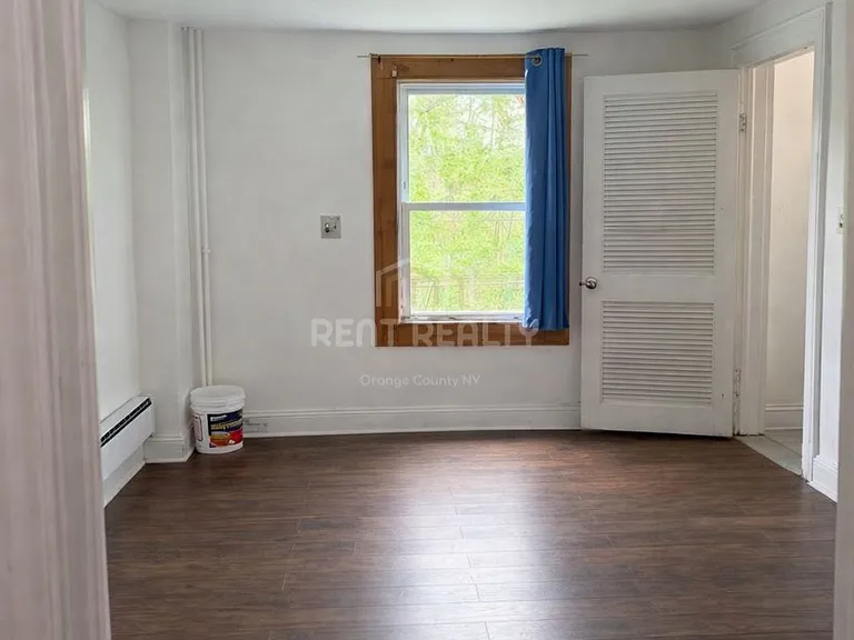 1121 River Rd #1 — Photo 6