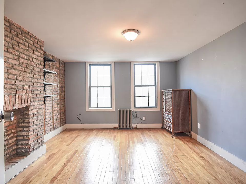 1st image of 190 Wilson Ave APT 3L
