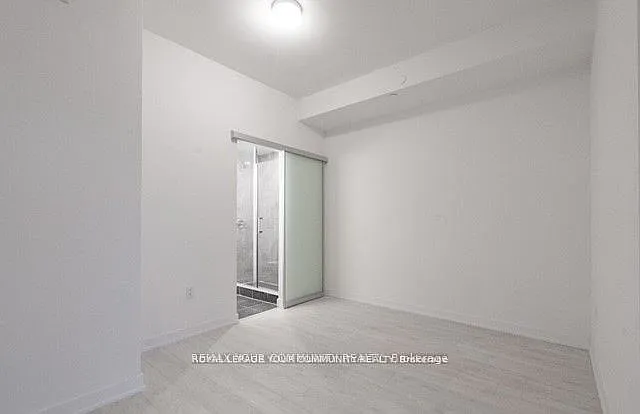 2433 Dufferin St #209 — Photo 7