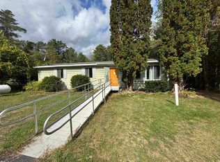 2094 W Maple Grove Rd, Farwell, MI 48622