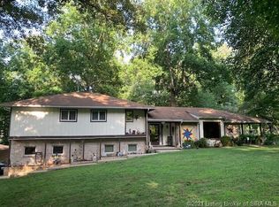 2325 Molly Brown Dr NW, Corydon, IN 47112