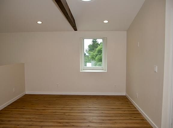 4th image of 4184 Bradford St #B