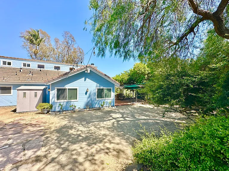 2573 Gum Tree Ln — Photo 30