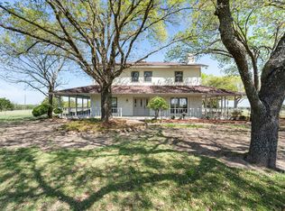 1105 E Highland Rd, Red Oak, TX 75154