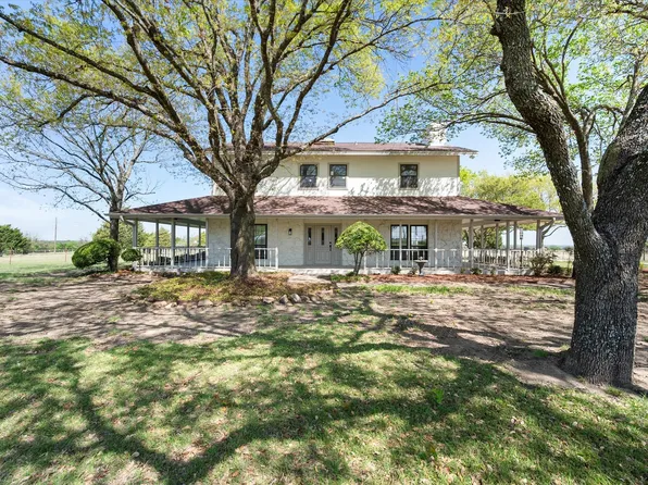 1105 E Highland Rd, Red Oak, TX 75154