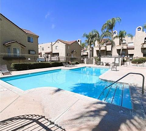 5th image of 2032 S Bon View Ave