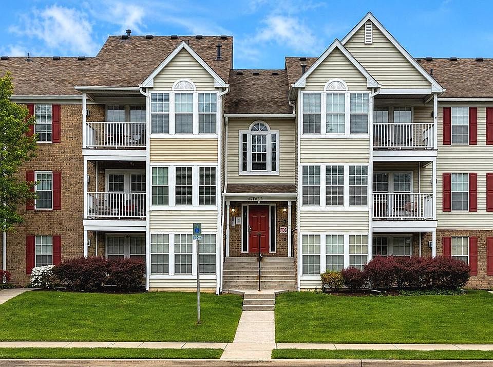 1st image of 6205 Sandpiper Ct Unit 202