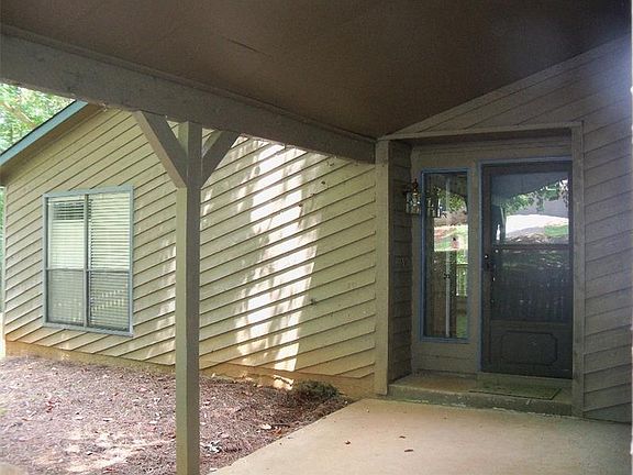 3rd image of 502 Pebble Creek Dr