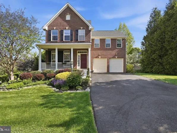 40482 Oconnors Cir, Leesburg, VA 20175