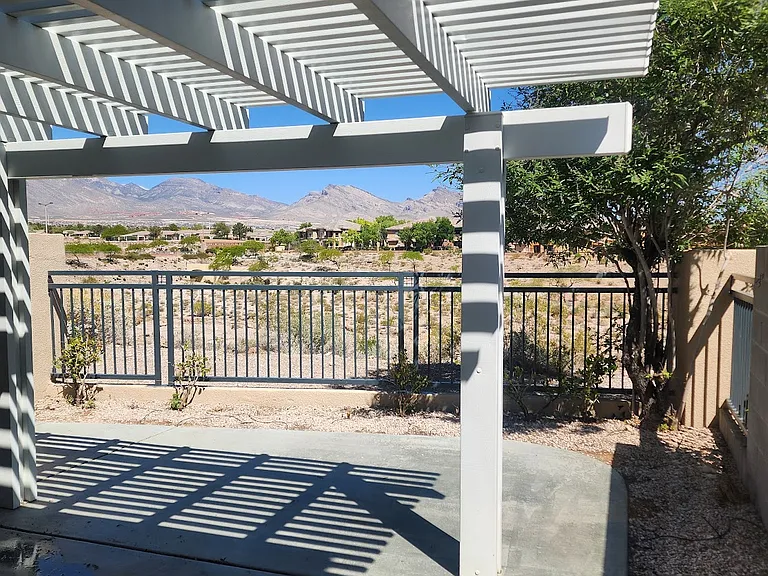 10318 Birch Bluff Ln — Photo 26