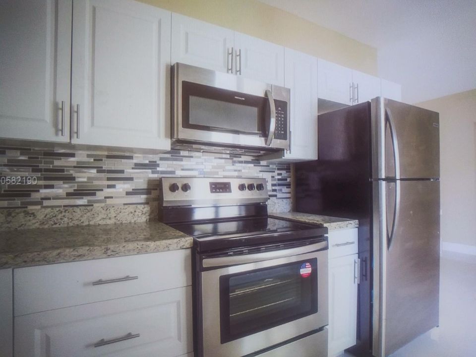 2nd image of 2850 SW 1st St