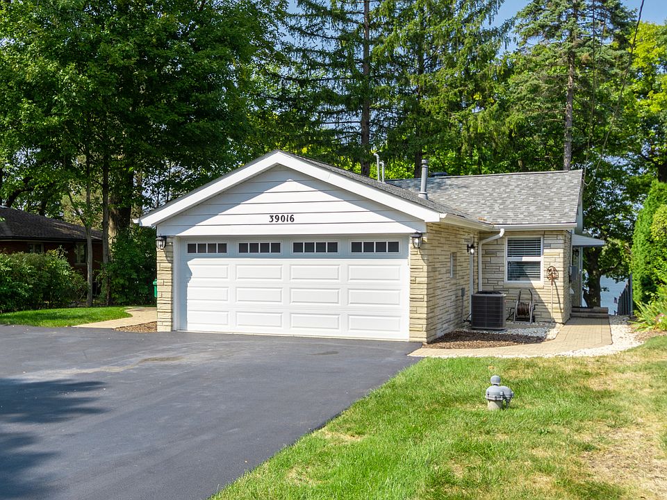 1st image of 39016 N Cedar Crest Dr