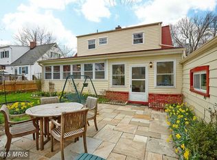 405 S Spring St, Falls Church, VA 22046