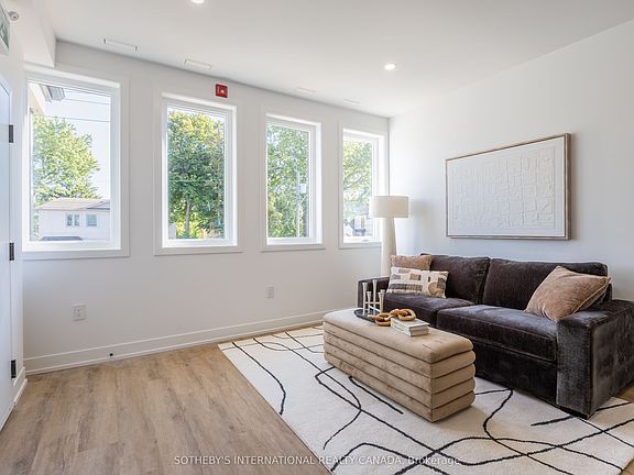 3rd image of 60 Cannon Rd #1
