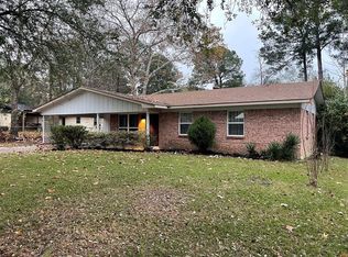 1108 Cloverdale Dr, Shreveport, LA 71118