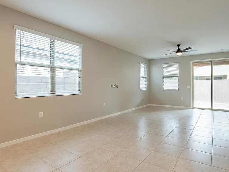 14155 W Georgia Dr — Photo 9