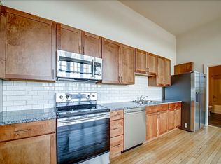 Lyon Apartments, Saint Louis, MO 63111