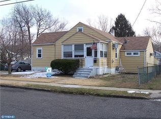 738 Maple Rd, Deptford, NJ 08096