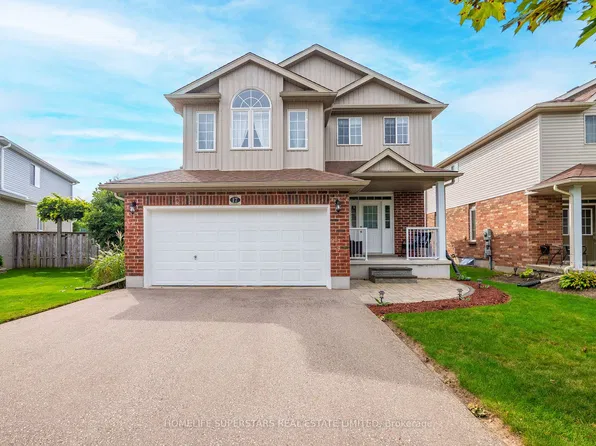 17 George Schmitt Ct, Wilmot, ON N3A 4L4