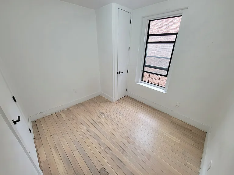 137 W 137th St #4GG — Photo 6